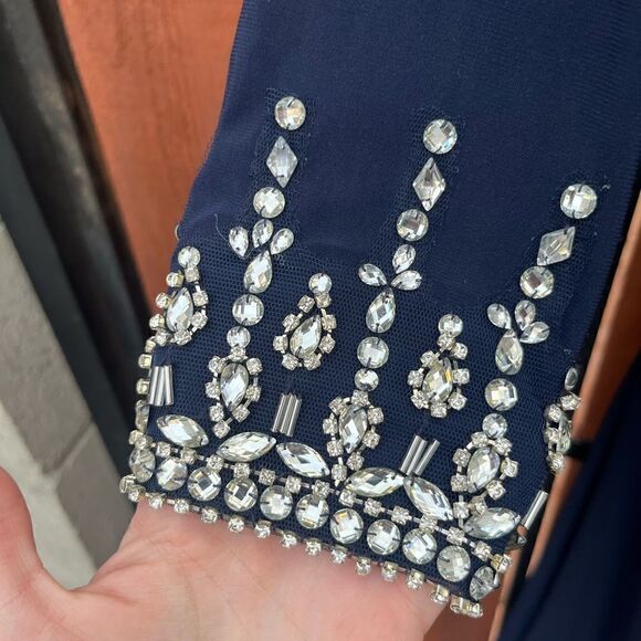 MAC DUGGAL One Shoulder Midnight Blue Long Sleeve Jersey Gown size 10 NWT - Picture 8 of 9